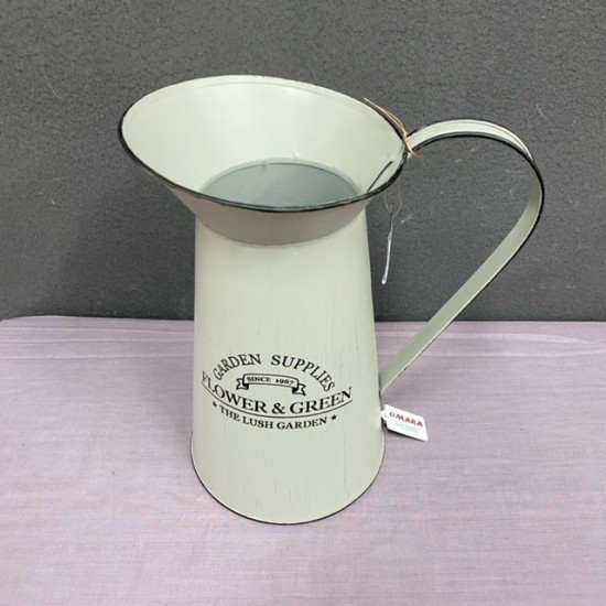 TIN WATERING CAN